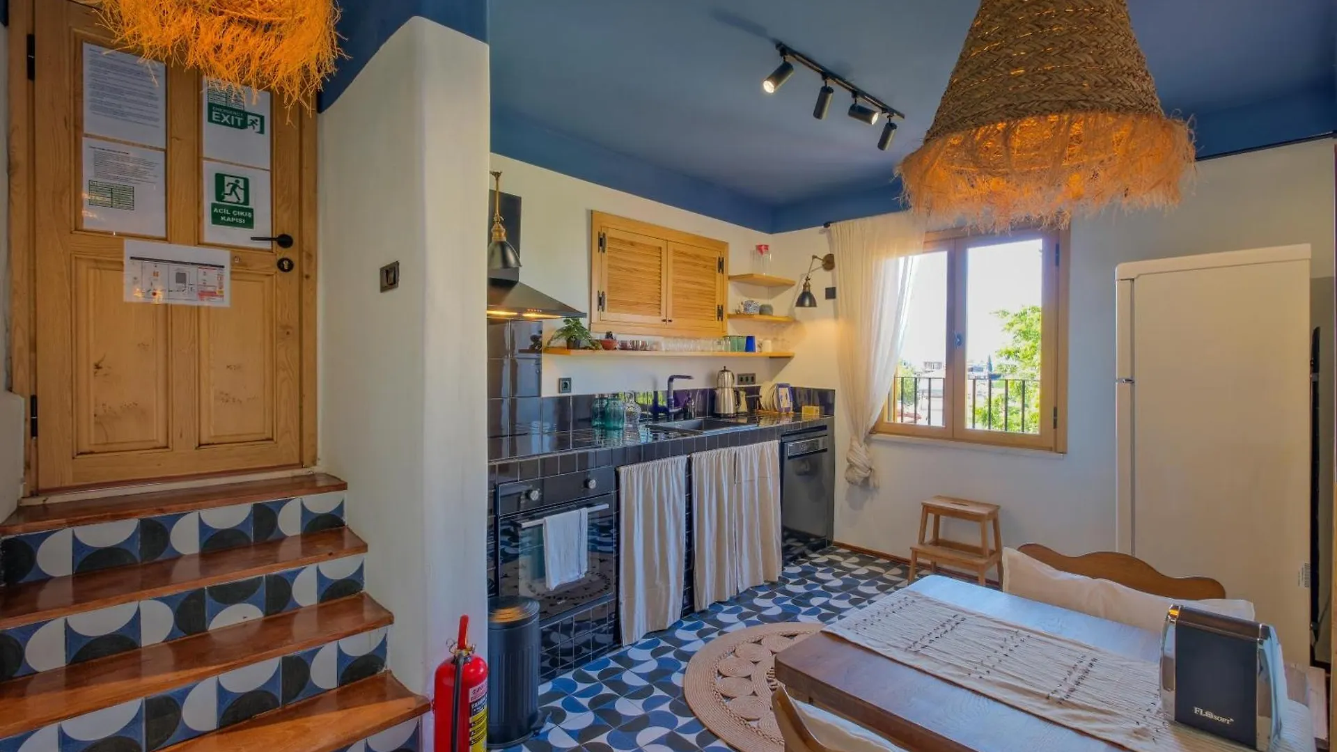Stay At The Heart Of Fethiye - Piccolo House